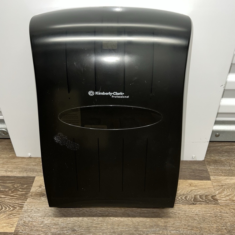 Kimberly-Clark 09905 Folded Paper Towel Dispenser Wall Mount Black